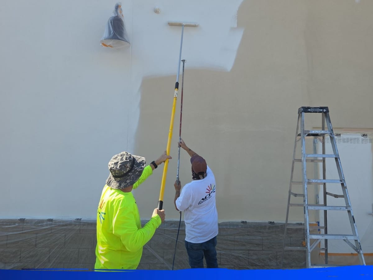 Paint Is Peeling on Your Commercial Building Exterior